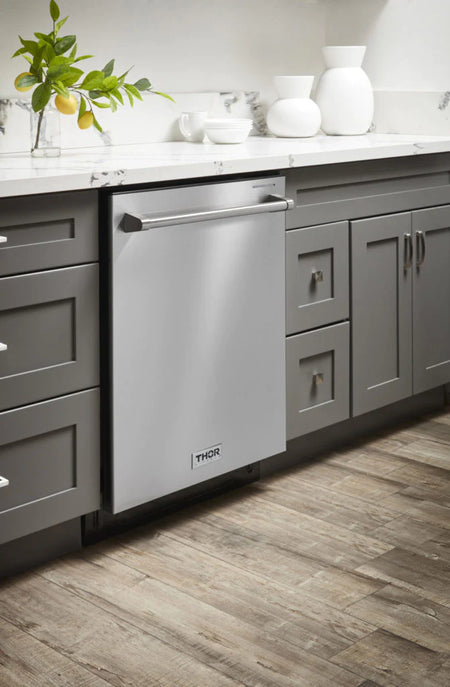 THOR Dishwasher 24-inch Built-In HDW2401SS Side View with Closed Door in modern kitchen 